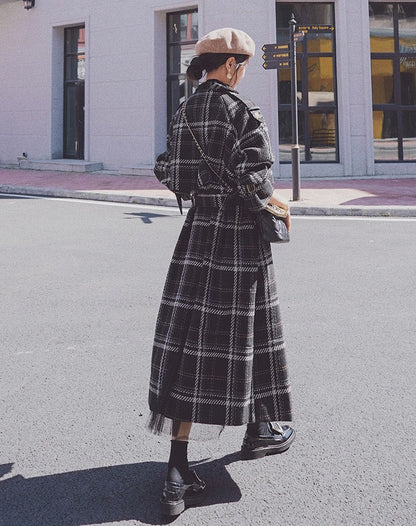 Plaid Loose Hepburn Style Woolen Women's Coat - Harmony Gallery