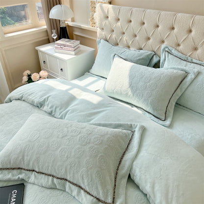 High-end Thickened Double-Sided Velvet Four-Piece Plush Bed Set - Harmony Gallery