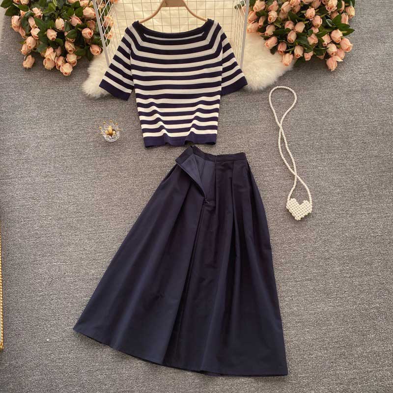 Casual Summer Retro Striped Knitted Women's Suit - Harmony Gallery