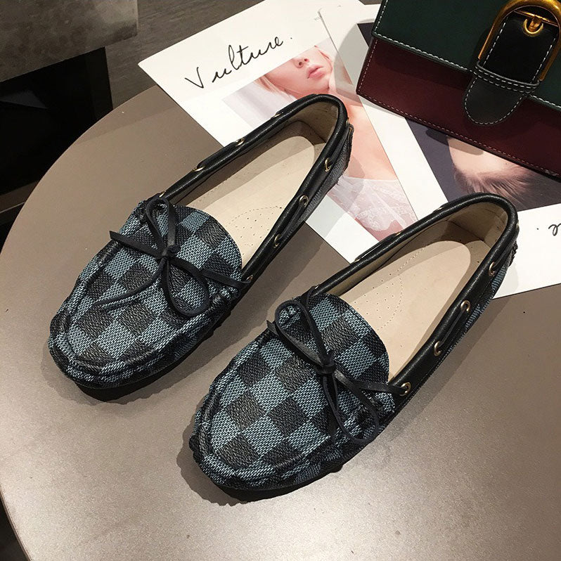 Social Peas All-Match Soft Leather Flat Women's Loafer - Harmony Gallery