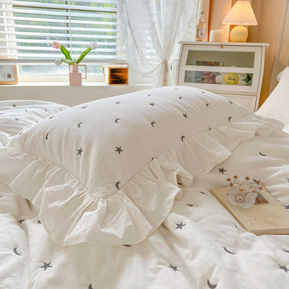 Star & Moon Washed Cotton Four-Piece Bed Set - Harmony Gallery