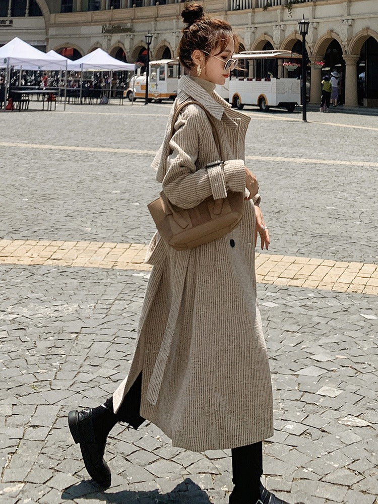Coarse Woolen Loose Hepburn Fragrant Women's Coat - Harmony Gallery