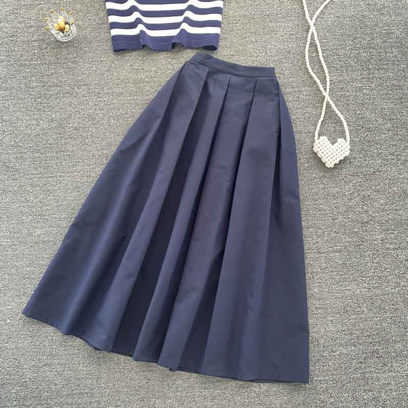 Casual Summer Retro Striped Knitted Women's Suit - Harmony Gallery
