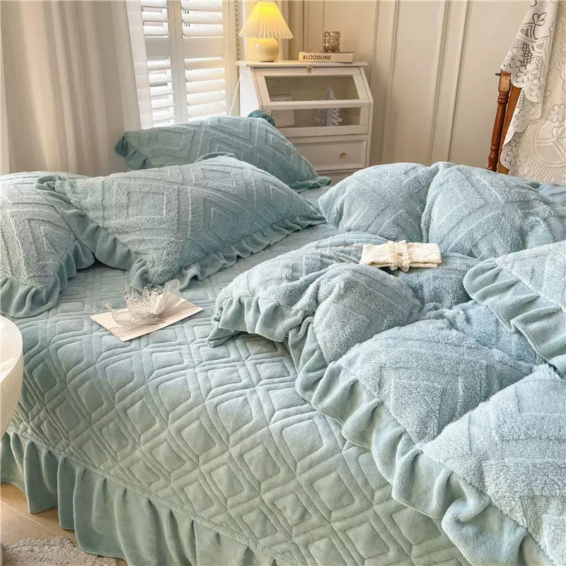 Autumn and Winter Velvet Four-Piece Double-Sided Bed Set - Harmony Gallery