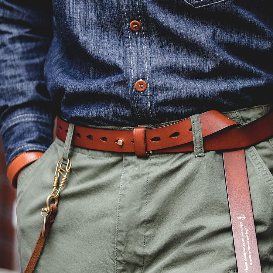 Tooling Retro Tanned Cowhide Old Letters Men's Belt - Harmony Gallery