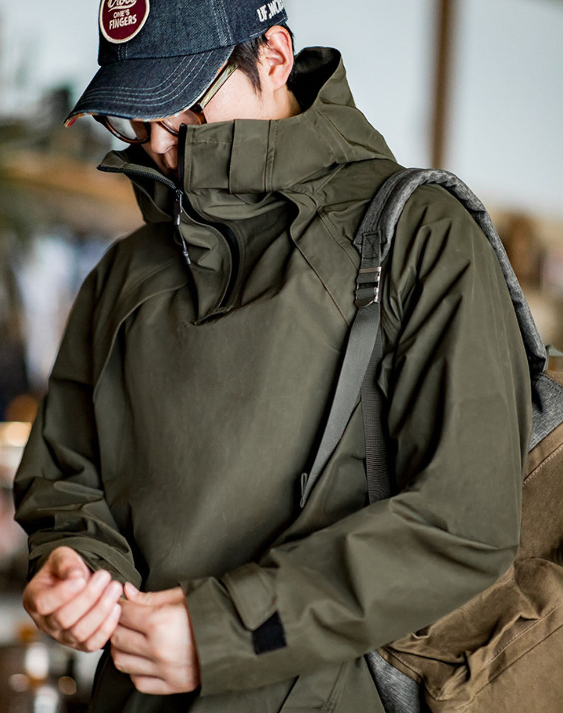 Retro Mountain Hooded Bad Weather Windproof Men's Sweater - Harmony Gallery