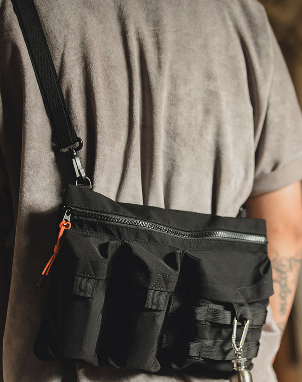 Function Postman Oblique Cross Mountain Men's Waist Bag - Harmony Gallery