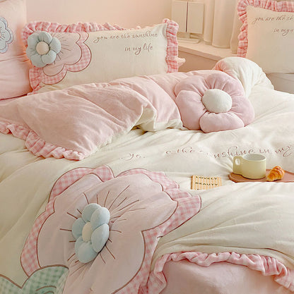 Princess Style Winter Velvet Five-Pieces Floral Bed Set - Harmony Gallery