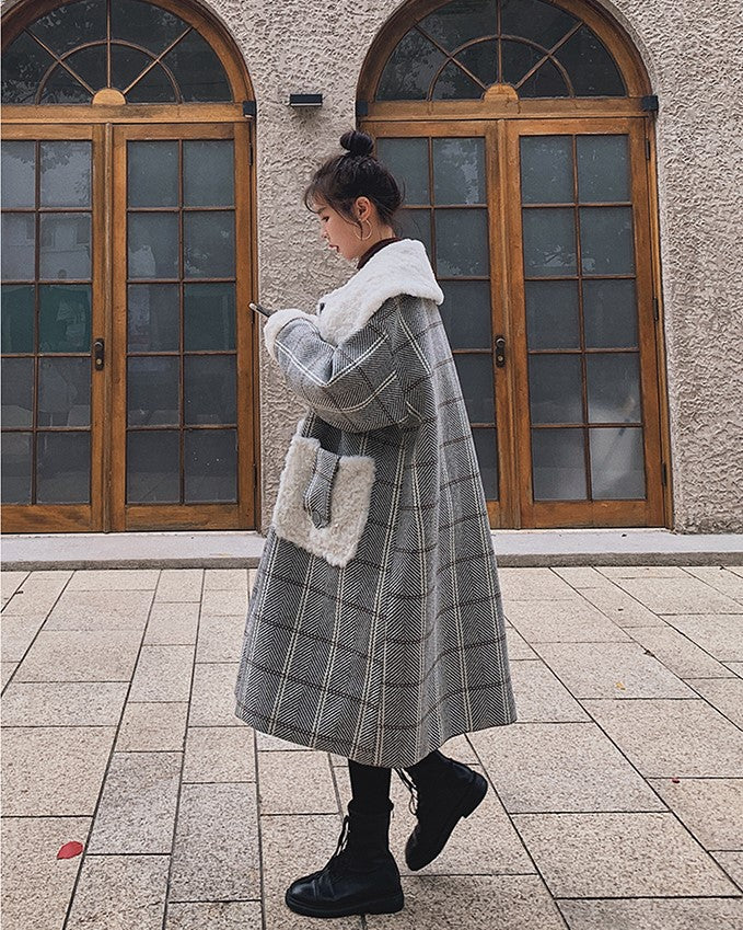 Plaid Mid-Length Loose Winter Woolen Women's Coat - Harmony Gallery