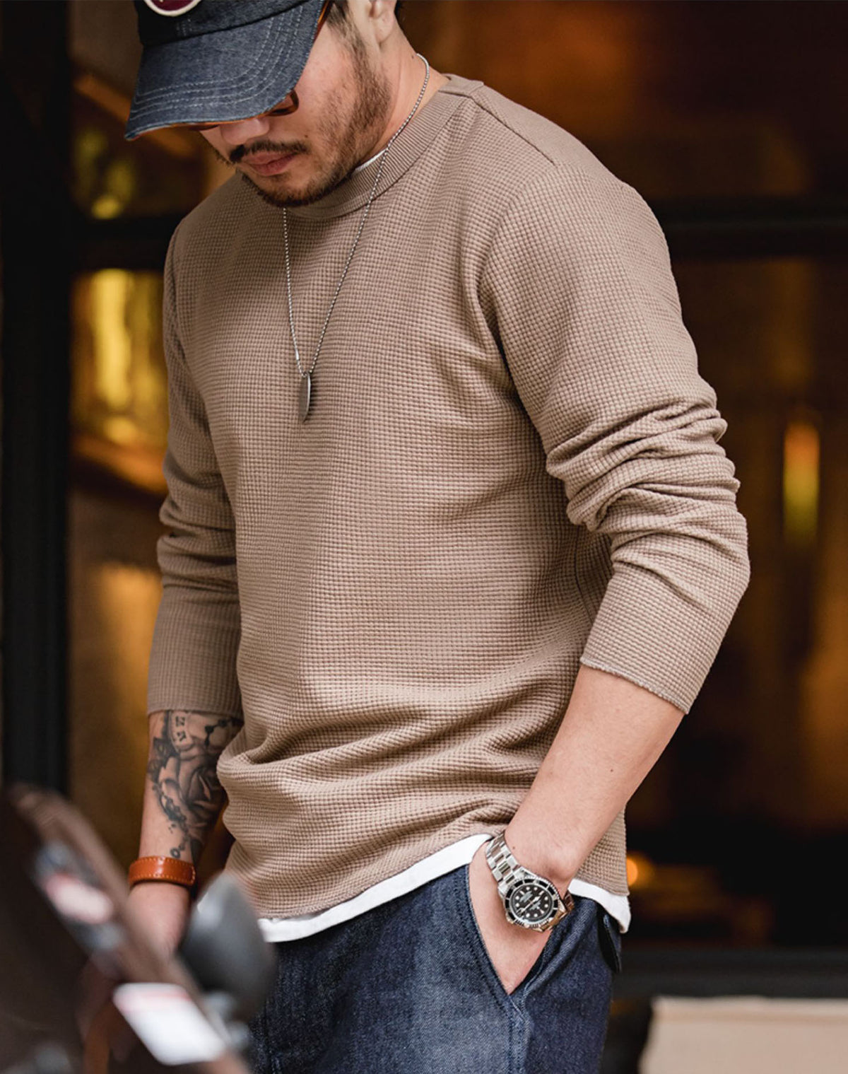 Tooling American Retro Waffle Round Neck Men's Sweater - Harmony Gallery