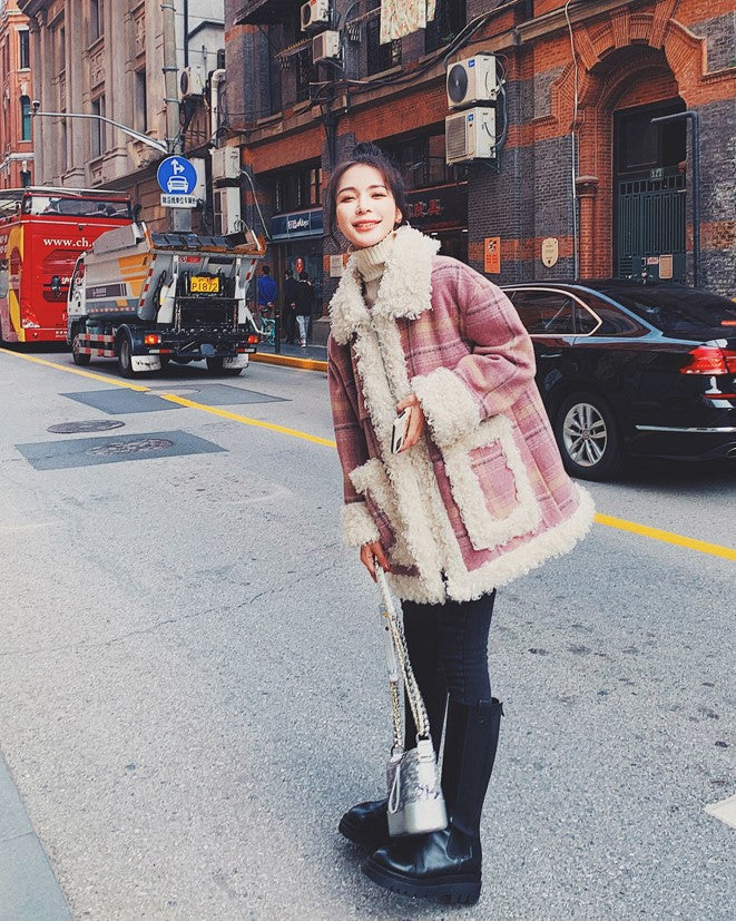 Pink Plaid Retro Lamb Wool Loose Loop Women's Coat - Harmony Gallery