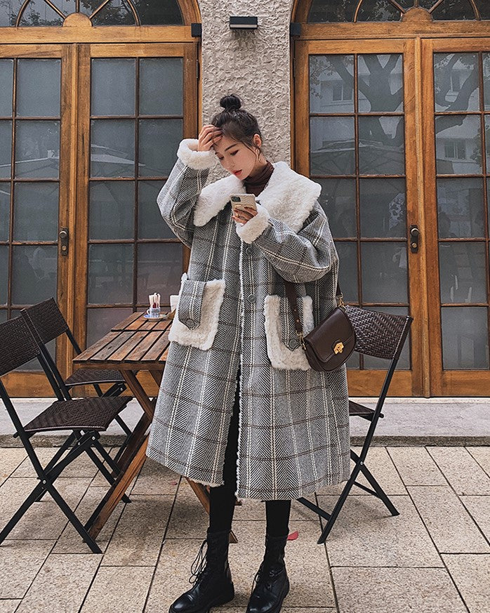 Plaid Mid-Length Loose Winter Woolen Women's Coat - Harmony Gallery