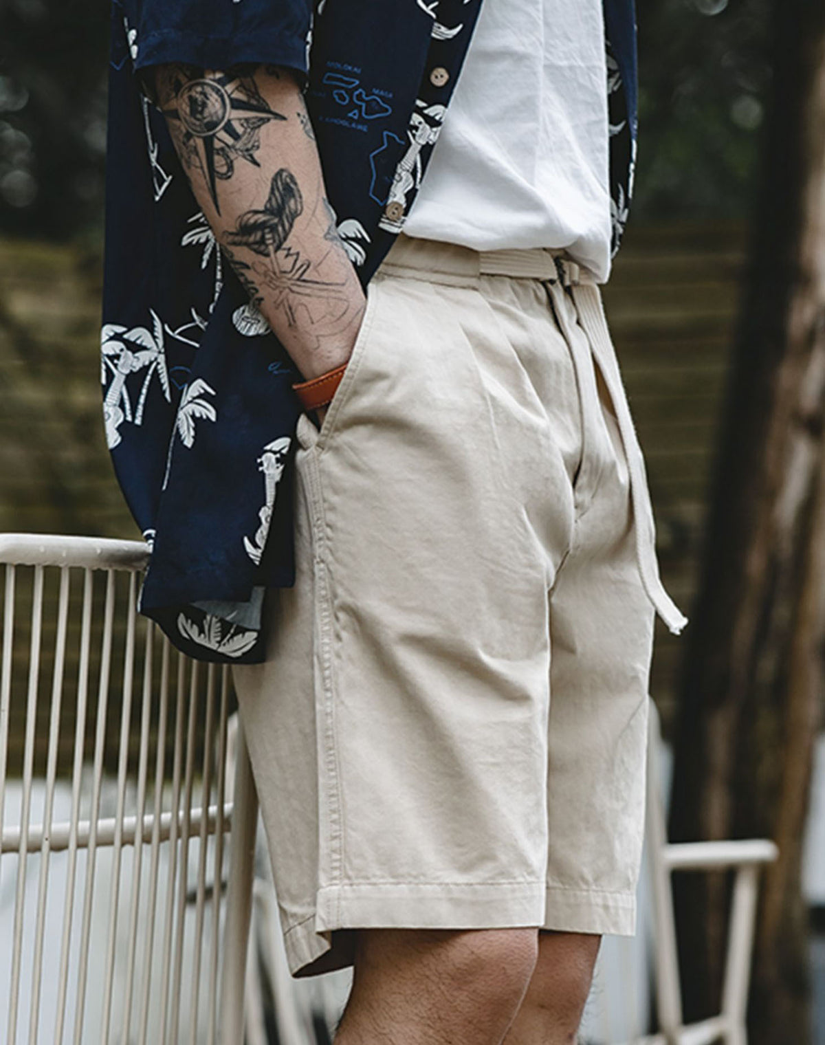 American Retro Buckle Belt Straight Leisure Men's Shorts - Harmony Gallery