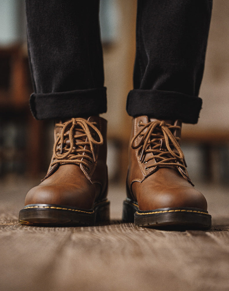 British Style Tooling Middle-Top Crazy Horse-Leather Desert Men's Boot - Harmony Gallery