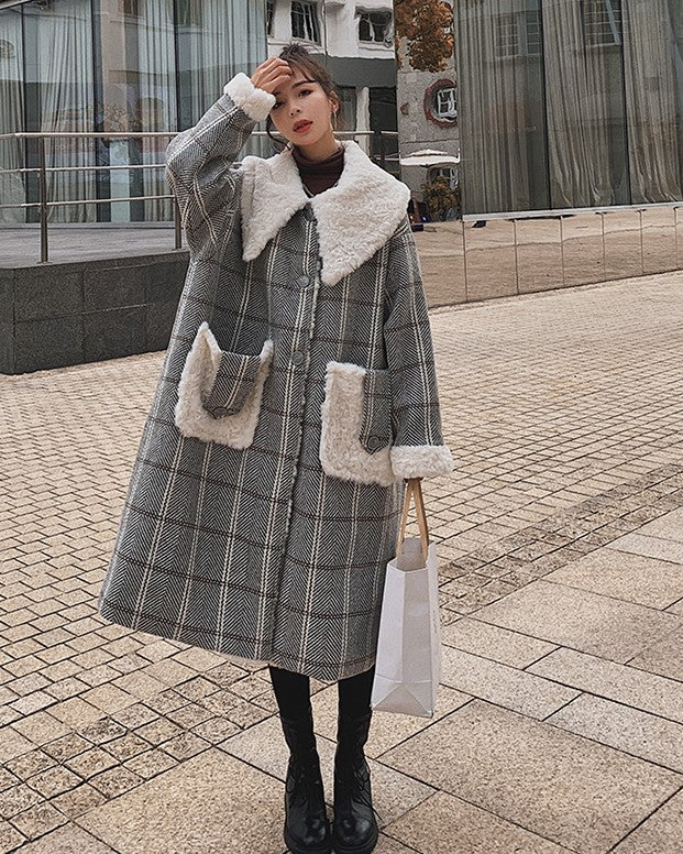 Plaid Mid-Length Loose Winter Woolen Women's Coat - Harmony Gallery