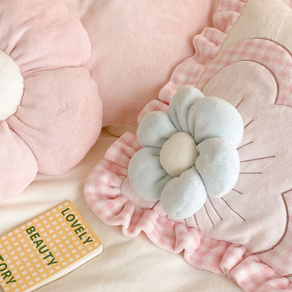 Princess Style Winter Velvet Five-Pieces Floral Bed Set - Harmony Gallery