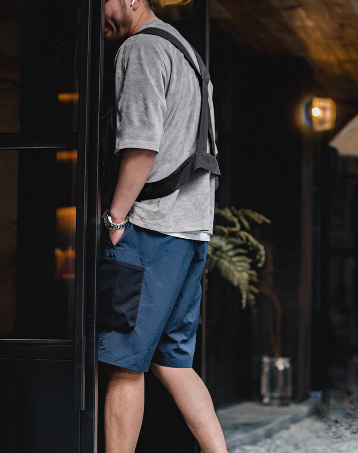 Retro Casual Sleeveless Vest Pocket Layered Men's Waistcoat Bag - Harmony Gallery