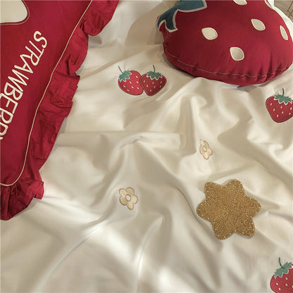 Cream Strawberry Pure Cotton Seven-Piece Ruffled Bed Set - Harmony Gallery